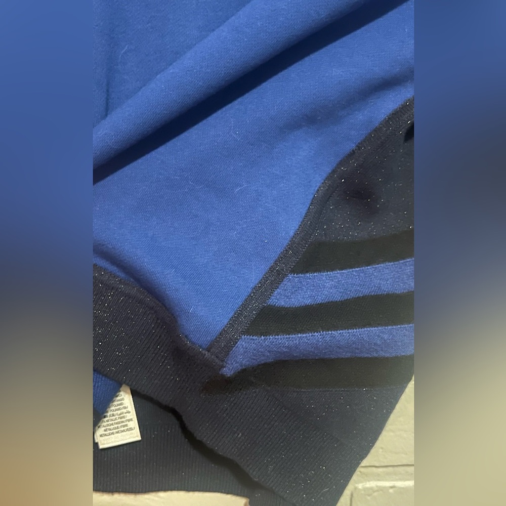 Burberry Kids' Chevron Cotton & Cashmere Crewneck Sweater.Blue, size S (10yo). - Picture 6 of 9